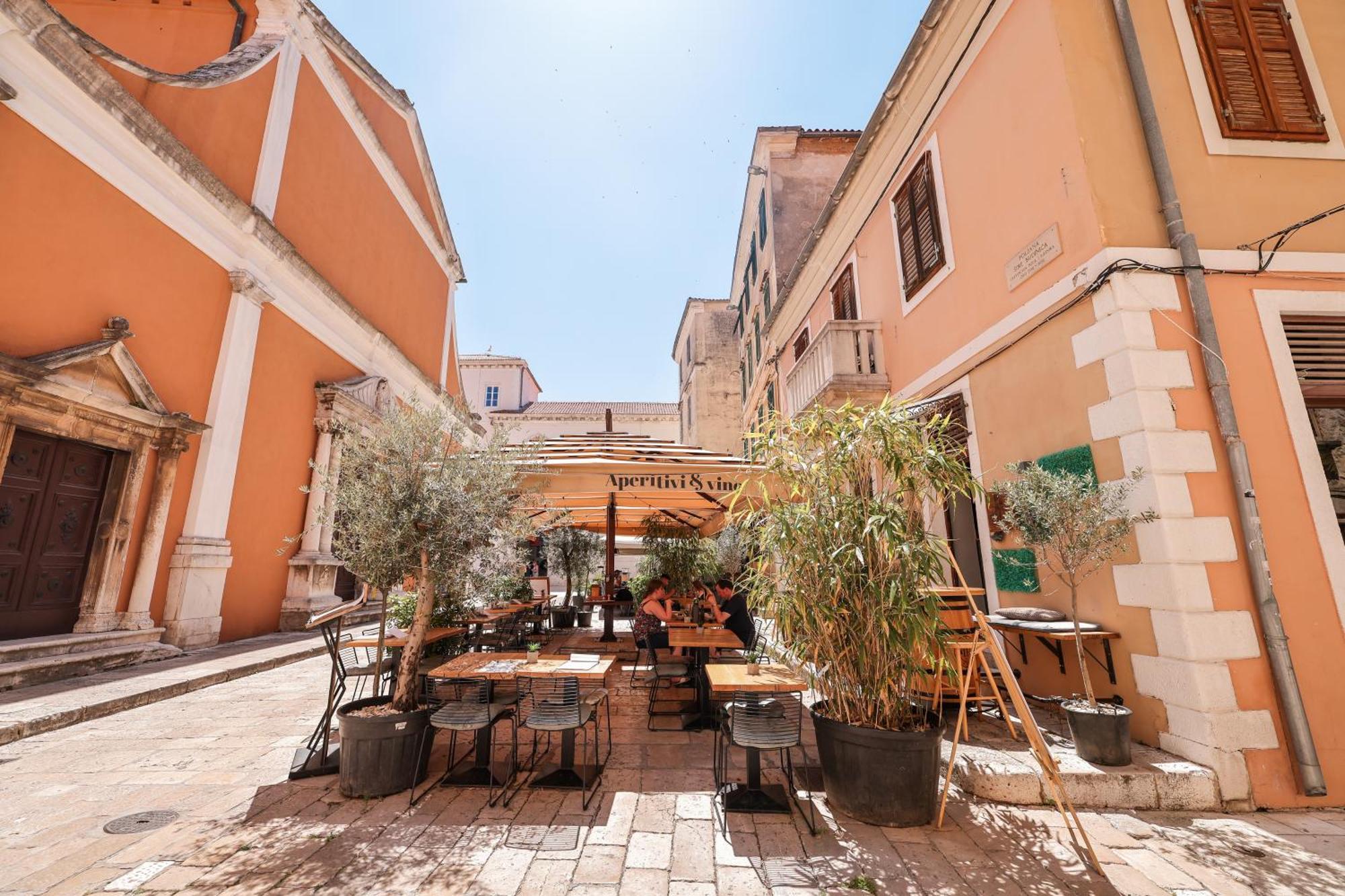 M&D Old Town Zadar Luxury Apartment ภายนอก รูปภาพ