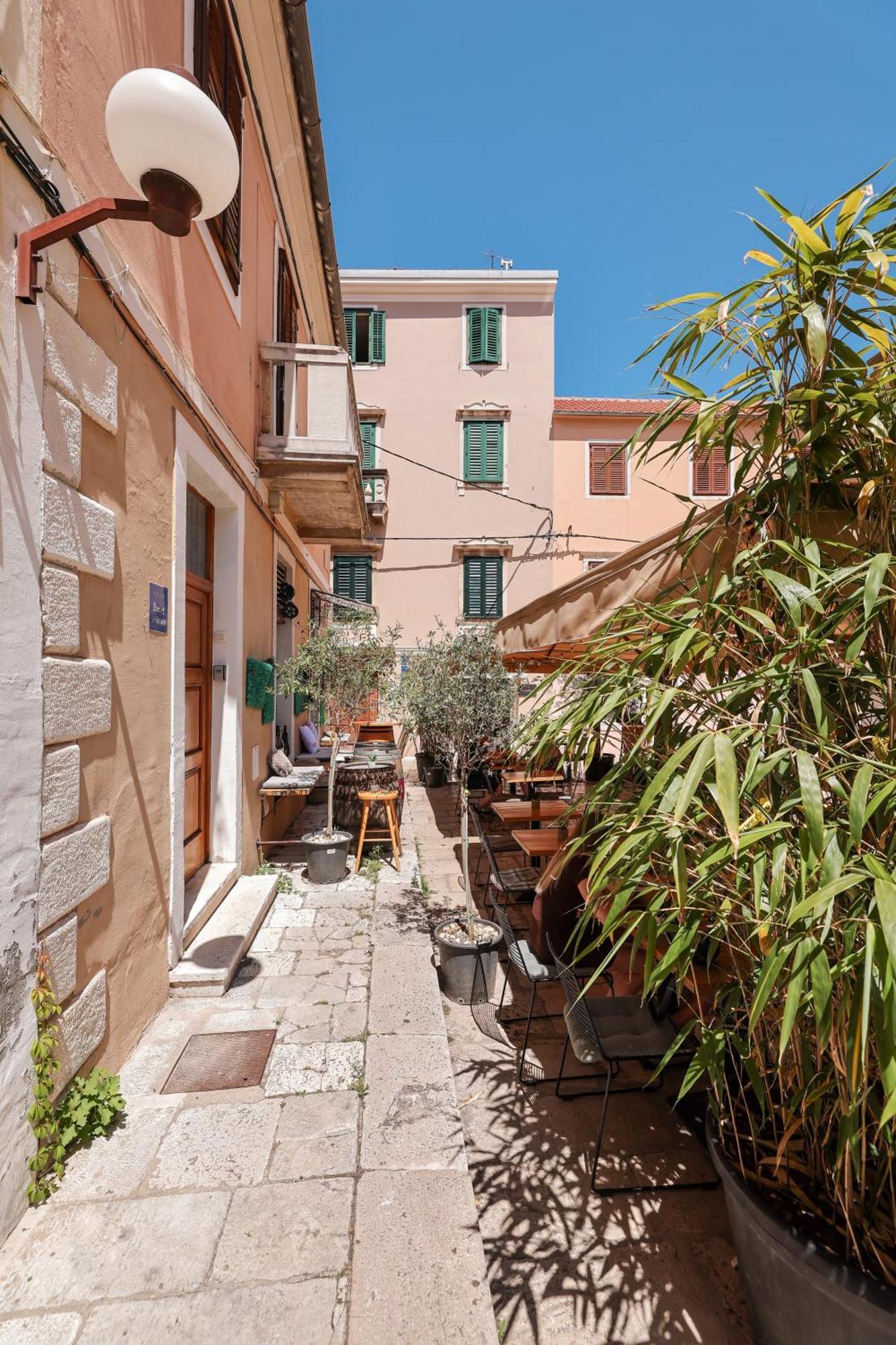 M&D Old Town Zadar Luxury Apartment ภายนอก รูปภาพ
