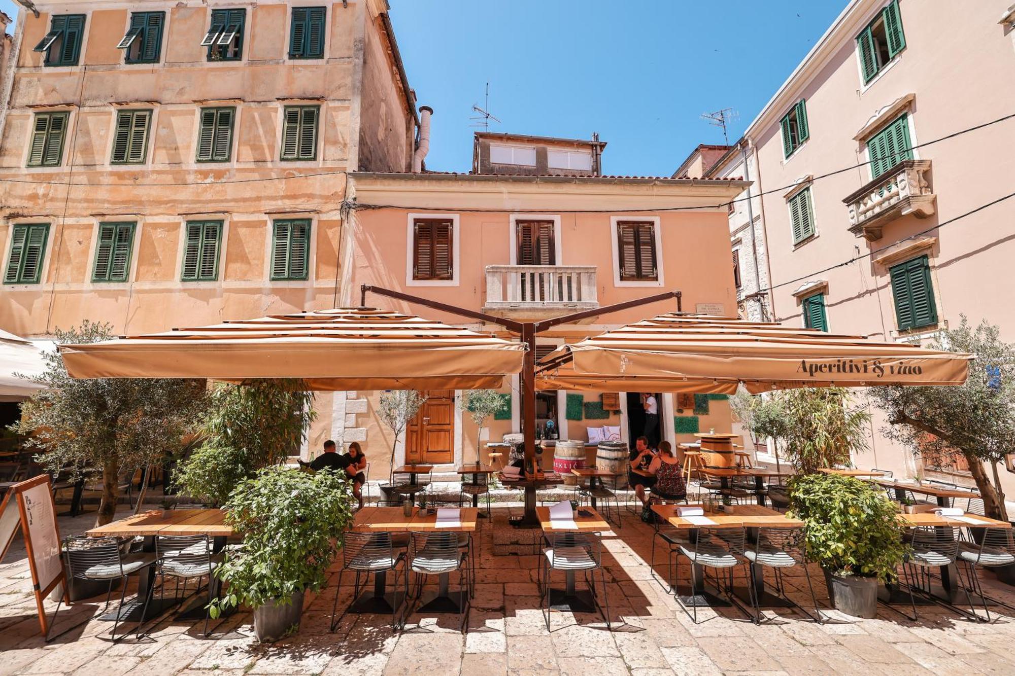M&D Old Town Zadar Luxury Apartment ภายนอก รูปภาพ