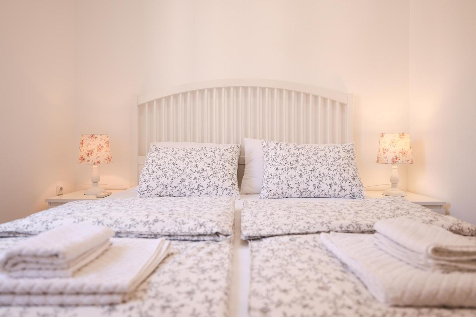 M&D Old Town Zadar Luxury Apartment ภายนอก รูปภาพ