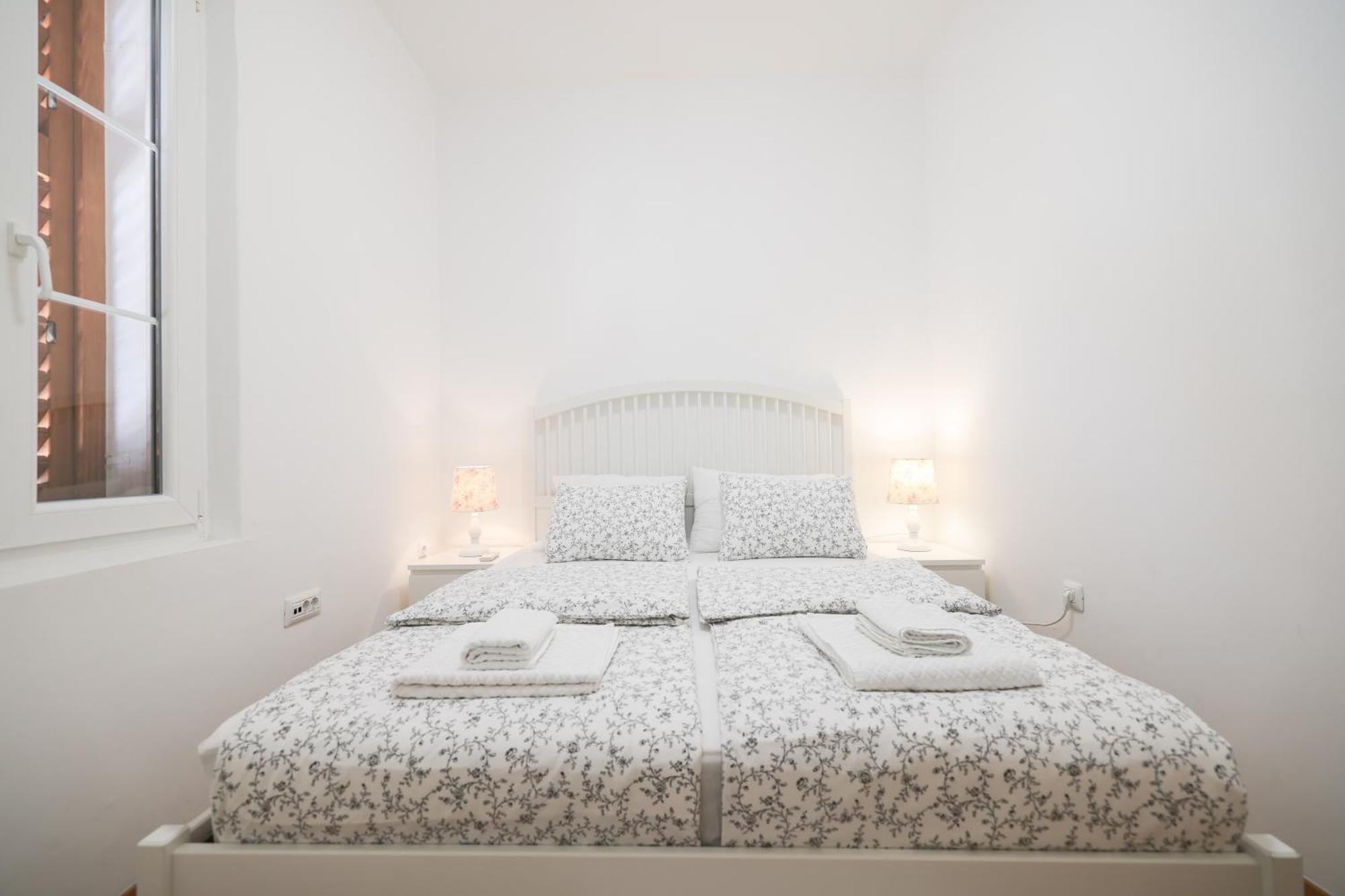 M&D Old Town Zadar Luxury Apartment ภายนอก รูปภาพ