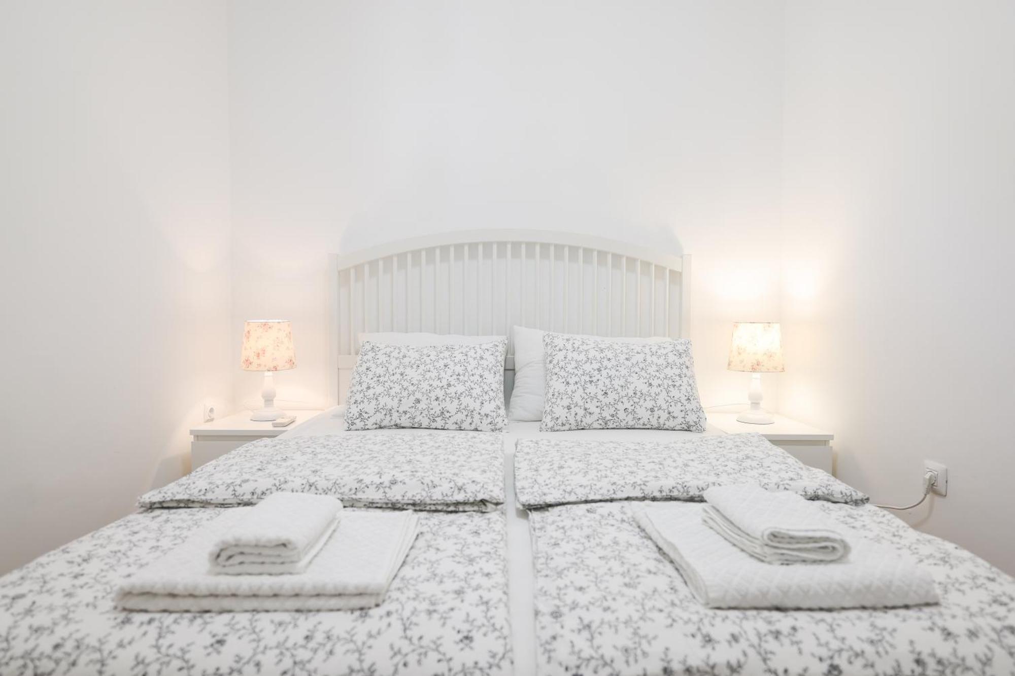 M&D Old Town Zadar Luxury Apartment ภายนอก รูปภาพ